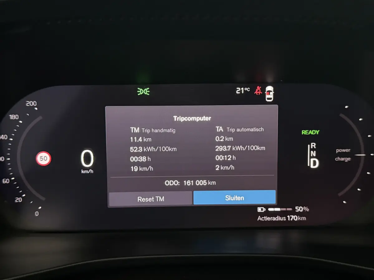 P8 AWD R-Design 78 kWh | Snelladen | SOH 91% | Pano | 360° | Virtual | H/K | Trekhaak | Carplay | Stoel/Stuurverw. | NAP