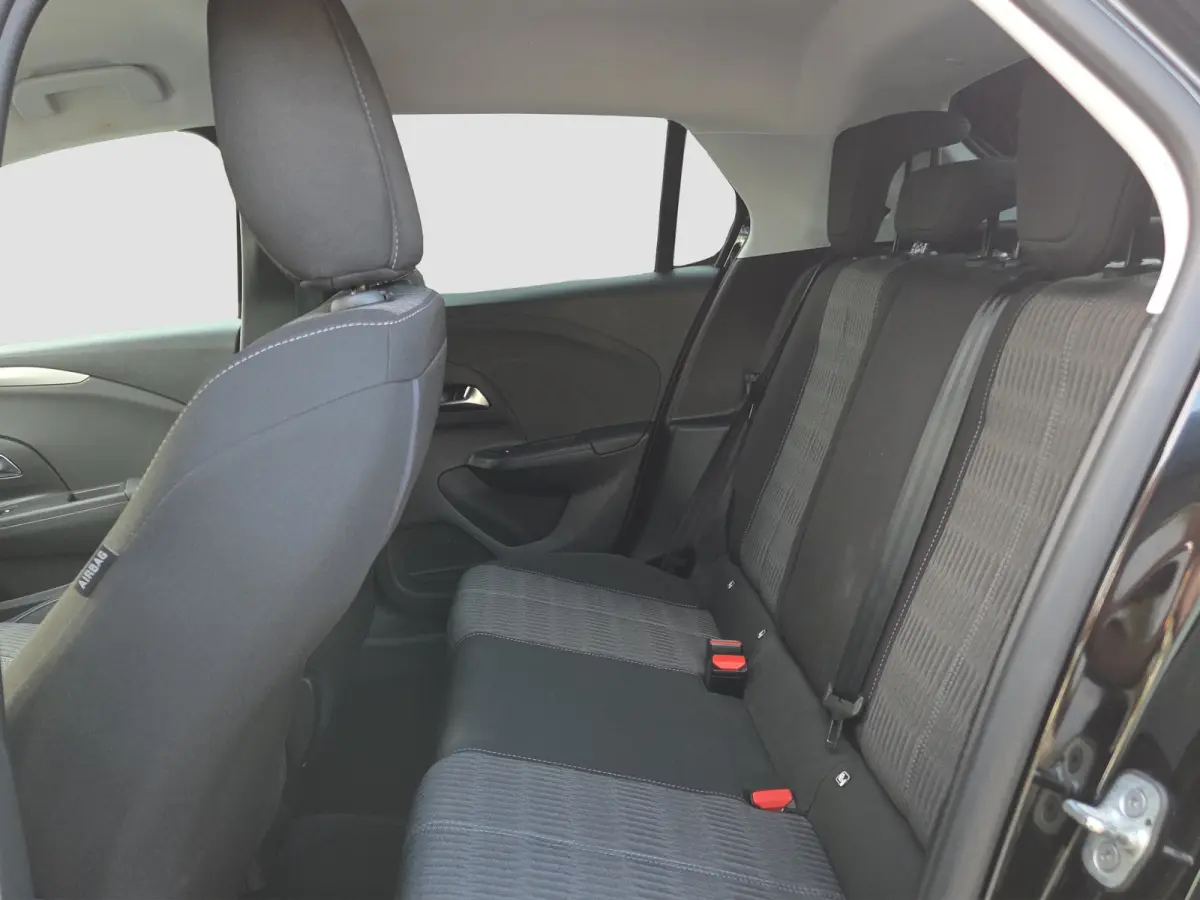 1.2 Level 3 Stuur+Stoelverwarming | Camera | LED | Full map navigatie | Carplay/android auto | Parkeersensoren |