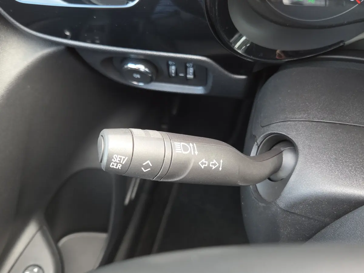 1.2 Level 3 Stuur+Stoelverwarming | Camera | LED | Full map navigatie | Carplay/android auto | Parkeersensoren |