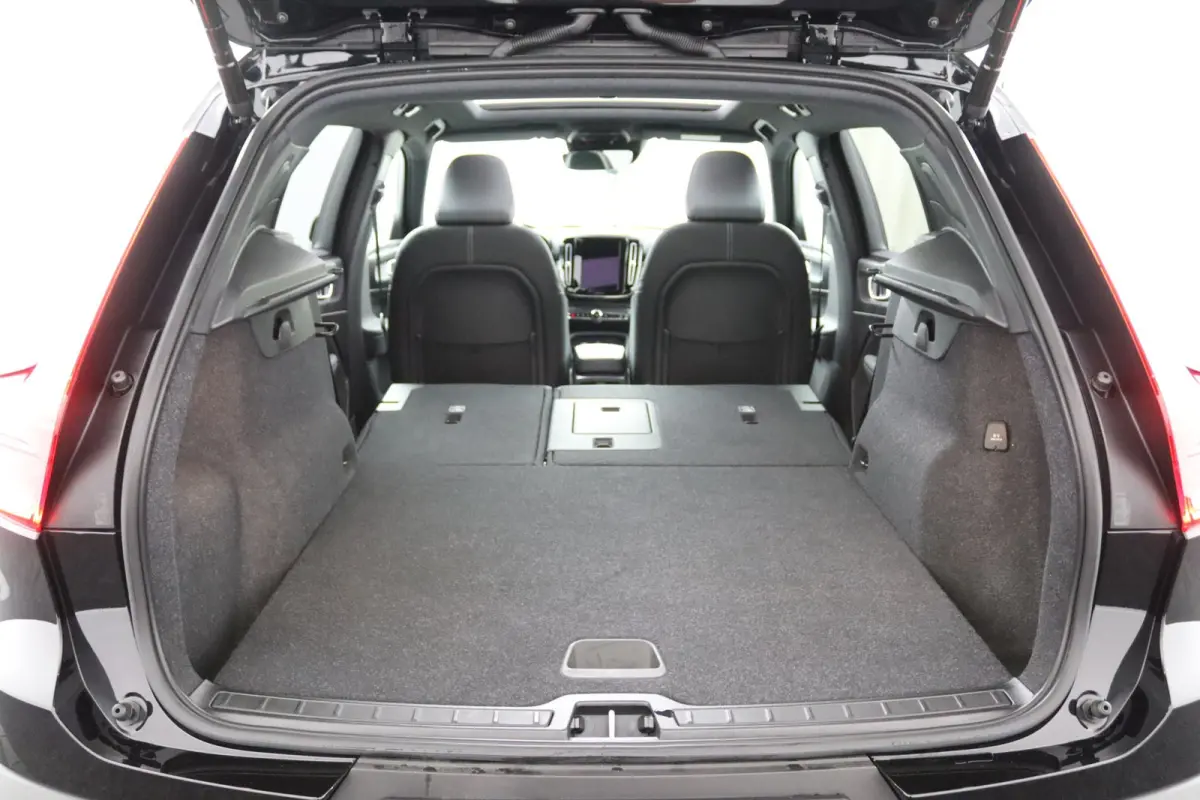 1.5 T4 R-Design | Trekhaak | SoH 91% | Panoramadak | Stoelverwarming | Carplay |