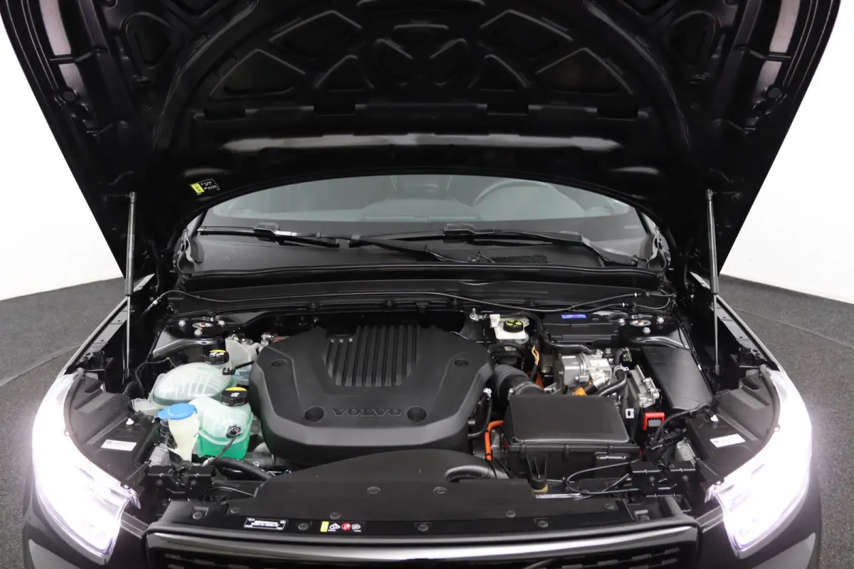 1.5 T4 R-Design | Trekhaak | SoH 91% | Panoramadak | Stoelverwarming | Carplay |