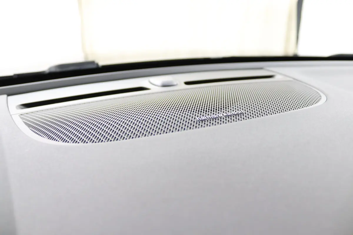 1.5 T4 R-Design | Trekhaak | SoH 91% | Panoramadak | Stoelverwarming | Carplay |