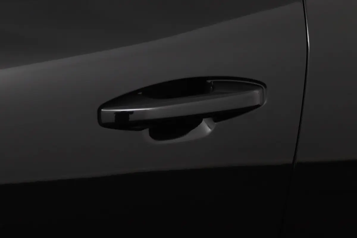 1.5 T4 R-Design | Trekhaak | SoH 91% | Panoramadak | Stoelverwarming | Carplay |