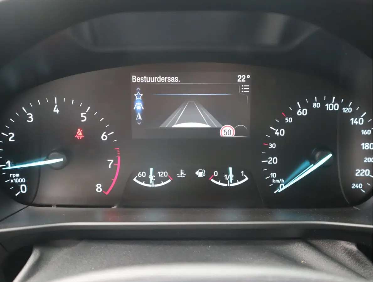 1.0 EcoBoost Hybrid Titanium Style Navi / Carplay / Blis / Afn.Trekh / Adap. Cruise / Mild-Hybride