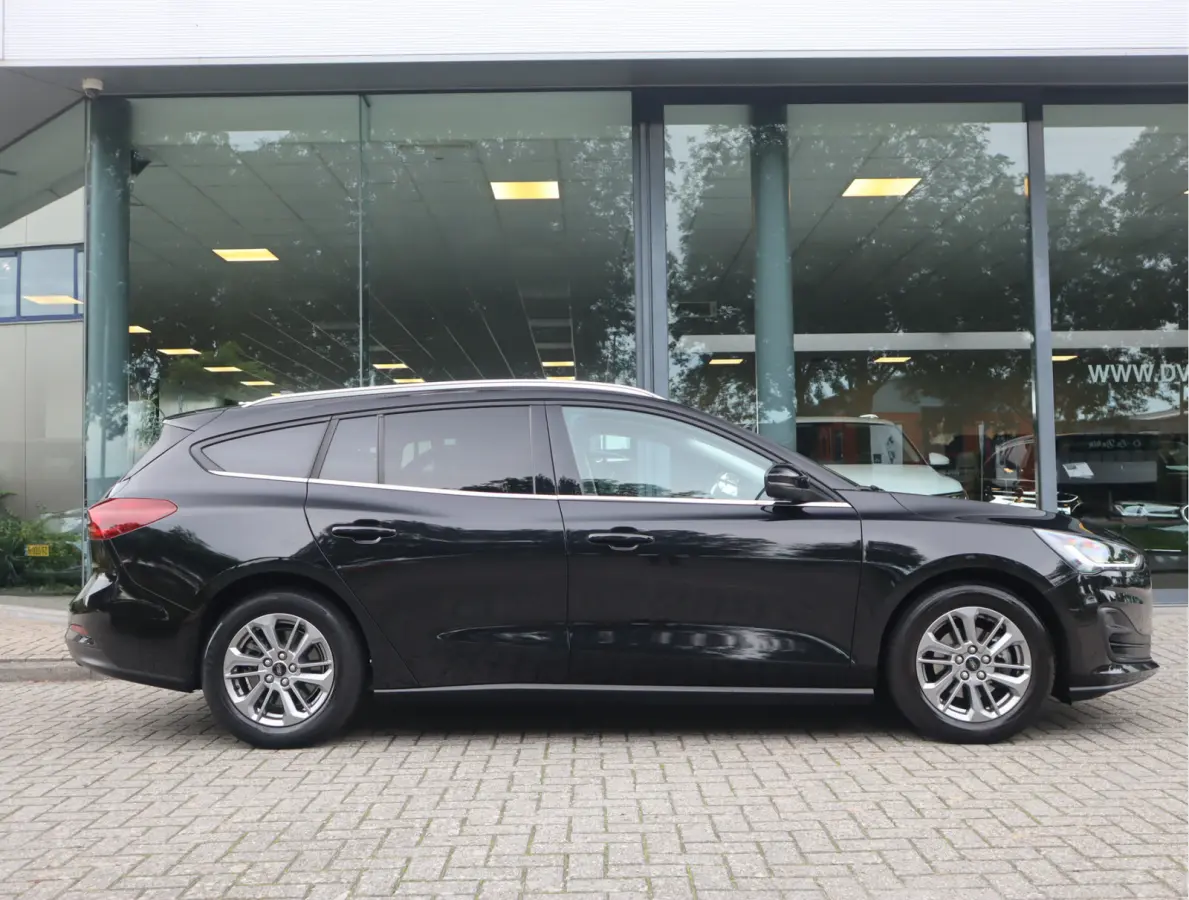 1.0 EcoBoost Hybrid Titanium Style Navi / Carplay / Blis / Afn.Trekh / Adap. Cruise / Mild-Hybride