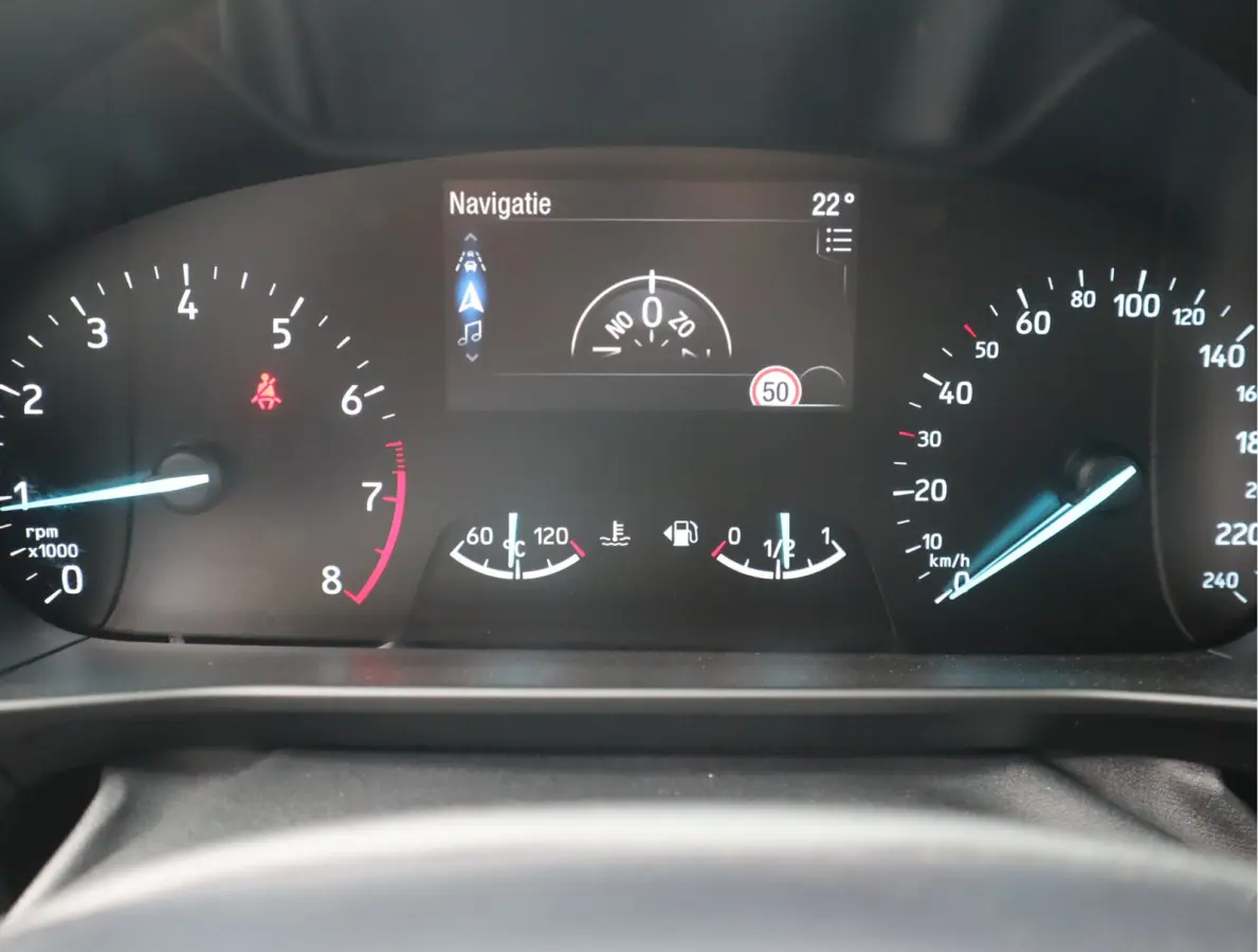 1.0 EcoBoost Hybrid Titanium Style Navi / Carplay / Blis / Afn.Trekh / Adap. Cruise / Mild-Hybride