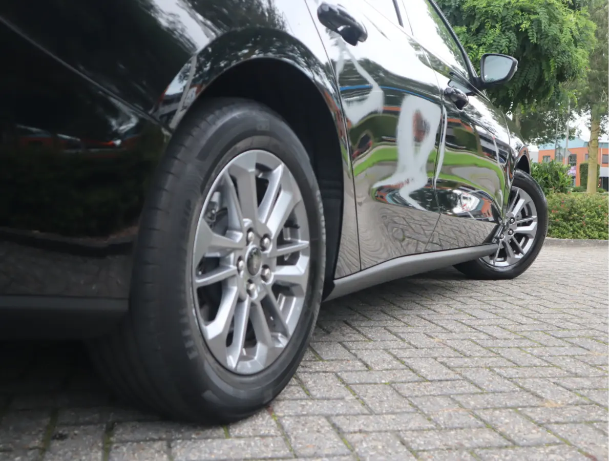 1.0 EcoBoost Hybrid Titanium Style Navi / Carplay / Blis / Afn.Trekh / Adap. Cruise / Mild-Hybride