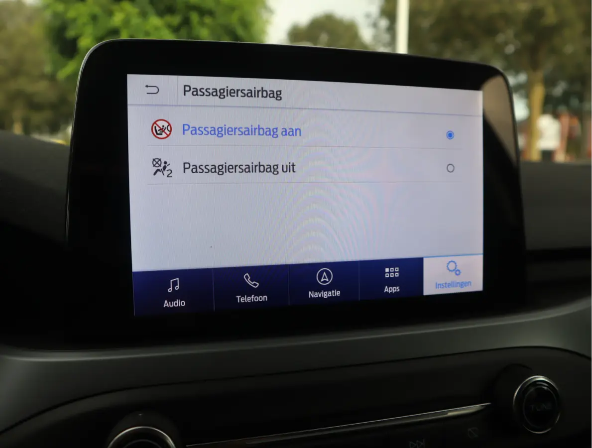 1.0 EcoBoost Hybrid Titanium Style Navi / Carplay / Blis / Afn.Trekh / Adap. Cruise / Mild-Hybride