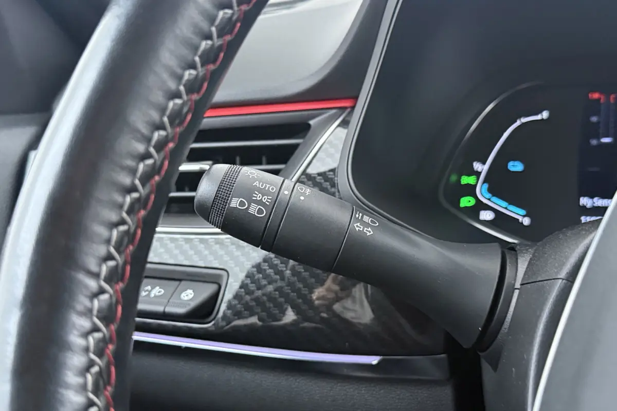 1.6 E-Tech Hybrid 145 R.S. Line | Org NL | Panoramadak | Carplay | Camera | Adap. Cruise | Leer | Stoelverwarming |