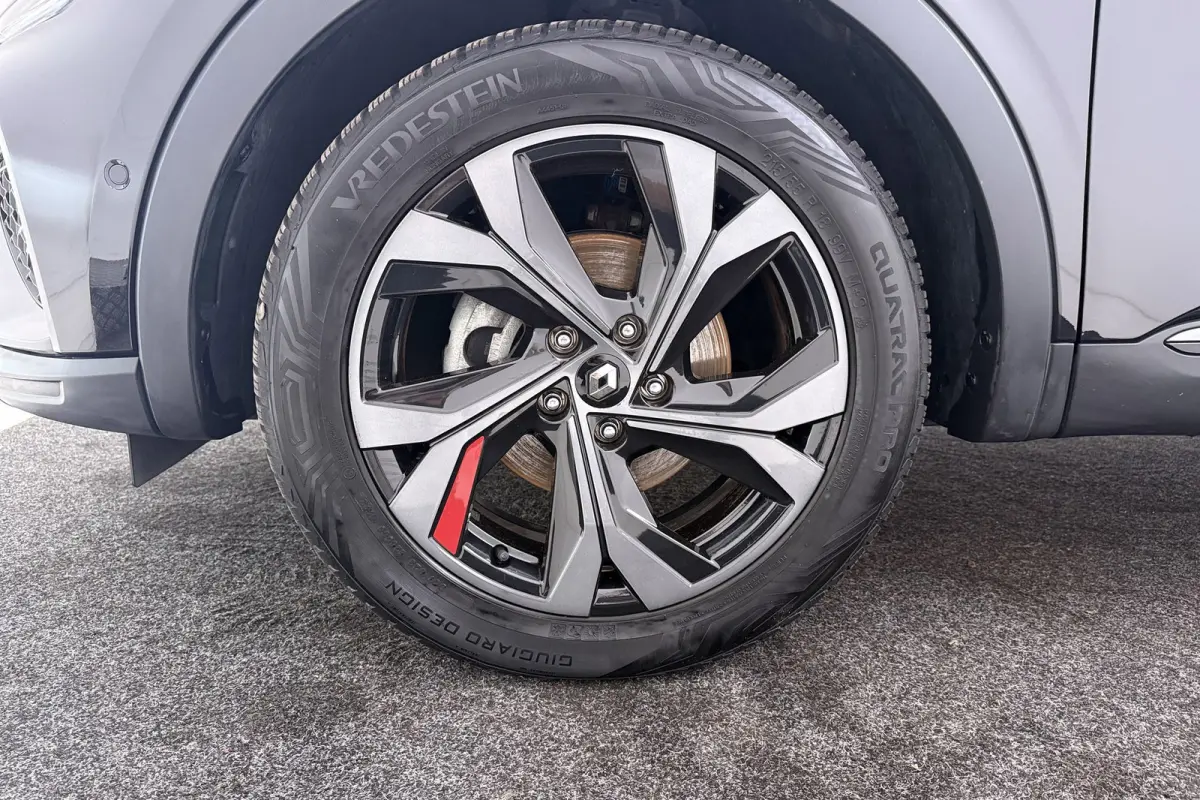 1.6 E-Tech Hybrid 145 R.S. Line | Org NL | Panoramadak | Carplay | Camera | Adap. Cruise | Leer | Stoelverwarming |
