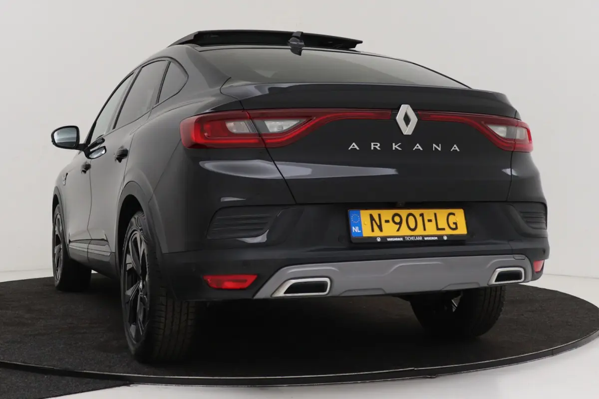 1.6 E-Tech Hybrid 145 R.S. Line | Org NL | Panoramadak | Carplay | Camera | Adap. Cruise | Leer | Stoelverwarming |
