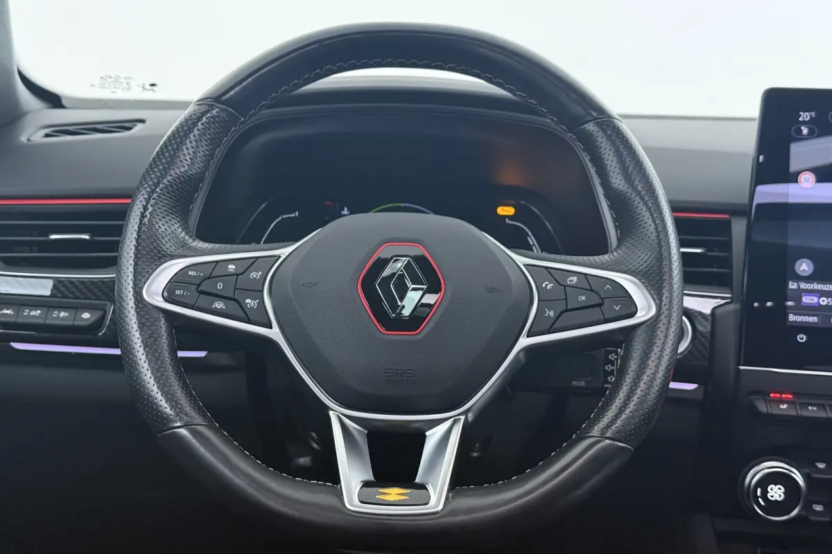 1.6 E-Tech Hybrid 145 R.S. Line | Org NL | Panoramadak | Carplay | Camera | Adap. Cruise | Leer | Stoelverwarming |