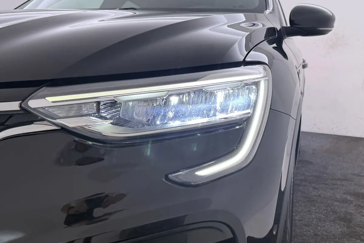 1.6 E-Tech Hybrid 145 R.S. Line | Org NL | Panoramadak | Carplay | Camera | Adap. Cruise | Leer | Stoelverwarming |