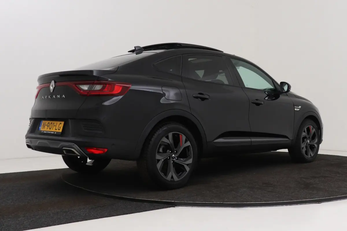 1.6 E-Tech Hybrid 145 R.S. Line | Org NL | Panoramadak | Carplay | Camera | Adap. Cruise | Leer | Stoelverwarming |
