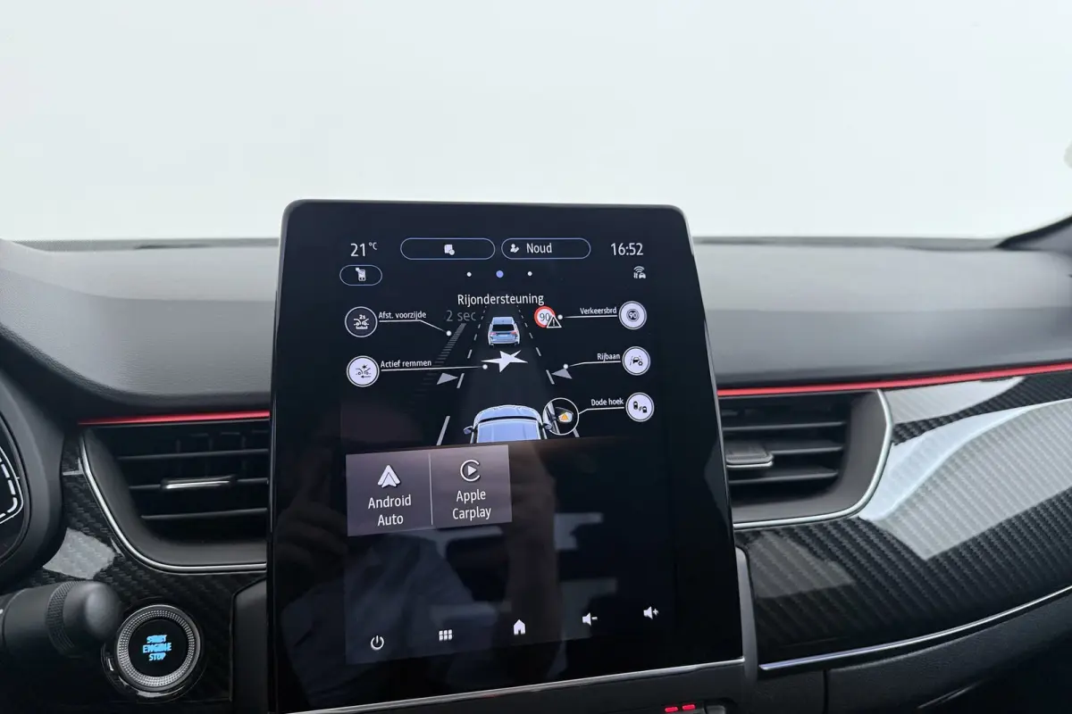 1.6 E-Tech Hybrid 145 R.S. Line | Org NL | Panoramadak | Carplay | Camera | Adap. Cruise | Leer | Stoelverwarming |