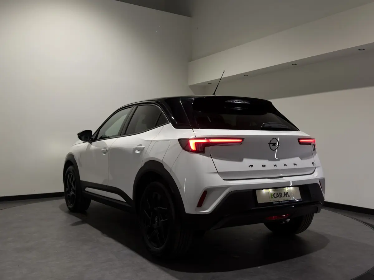 GS Line 50-kWh 11kw bl. | ACC | Keyless | Stoelen & stuur verwarmd