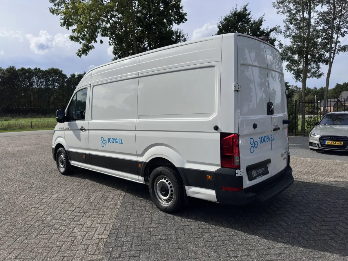 Basis 36 kWh L3 H3 (2-Fase) {SoH-88%} Aut. *HEATPUMP | NAVI-FULLMAP | AIRCO | CRUISE | CAMERA | HEATED-ERGO-SEATS | PDC | DAB | WIFI | FULL-LED | 3-PERS |  CCS-FASTLOADER*