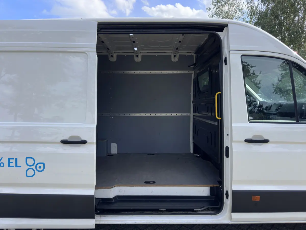 Basis 36 kWh L3 H3 (2-Fase) {SoH-88%} Aut. *HEATPUMP | NAVI-FULLMAP | AIRCO | CRUISE | CAMERA | HEATED-ERGO-SEATS | PDC | DAB | WIFI | FULL-LED | 3-PERS |  CCS-FASTLOADER*