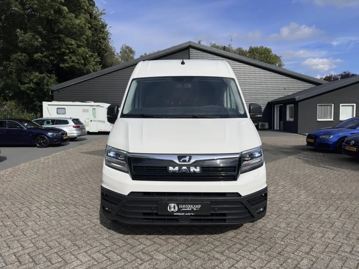 Basis 36 kWh L3 H3 (2-Fase) {SoH-88%} Aut. *HEATPUMP | NAVI-FULLMAP | AIRCO | CRUISE | CAMERA | HEATED-ERGO-SEATS | PDC | DAB | WIFI | FULL-LED | 3-PERS |  CCS-FASTLOADER*