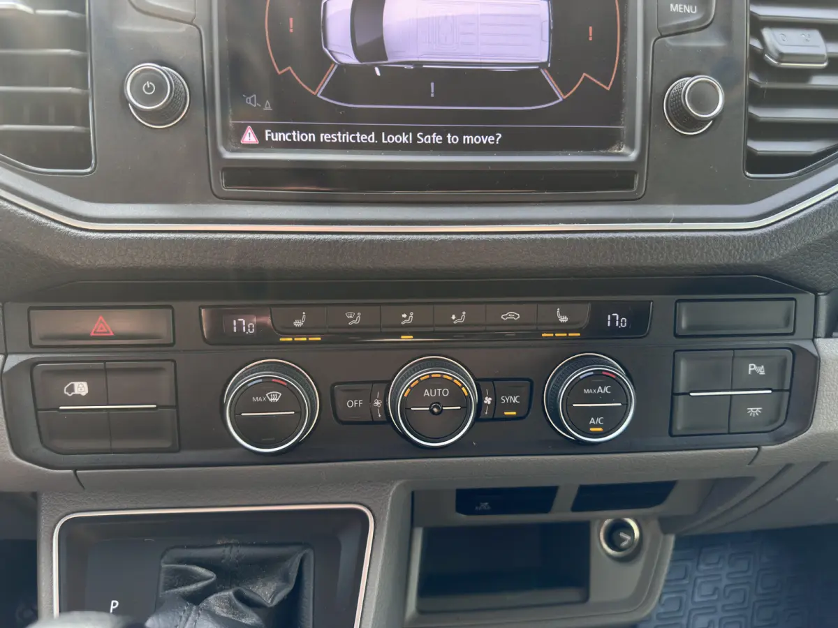 Basis 36 kWh L3 H3 (2-Fase) {SoH-88%} Aut. *HEATPUMP | NAVI-FULLMAP | AIRCO | CRUISE | CAMERA | HEATED-ERGO-SEATS | PDC | DAB | WIFI | FULL-LED | 3-PERS |  CCS-FASTLOADER*