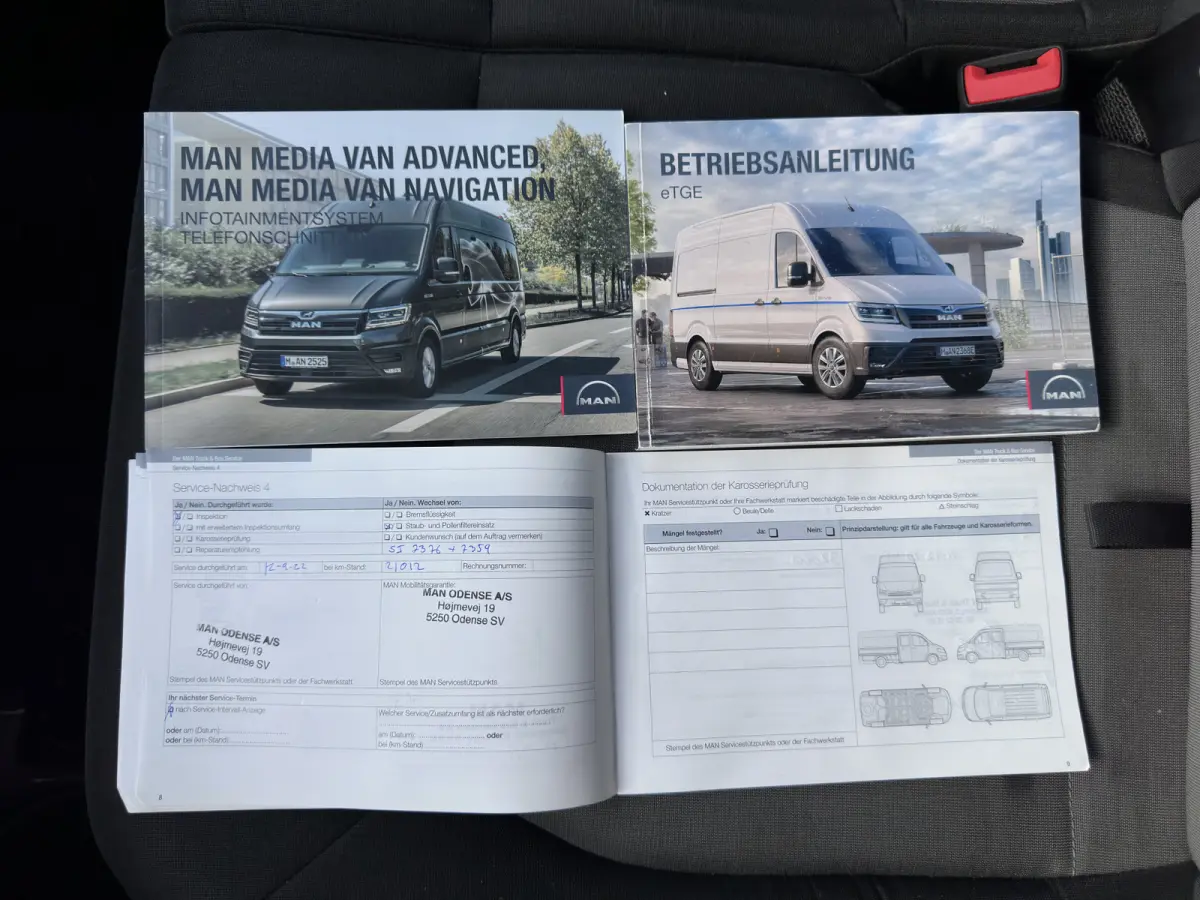 Basis 36 kWh L3 H3 (2-Fase) {SoH-88%} Aut. *HEATPUMP | NAVI-FULLMAP | AIRCO | CRUISE | CAMERA | HEATED-ERGO-SEATS | PDC | DAB | WIFI | FULL-LED | 3-PERS |  CCS-FASTLOADER*