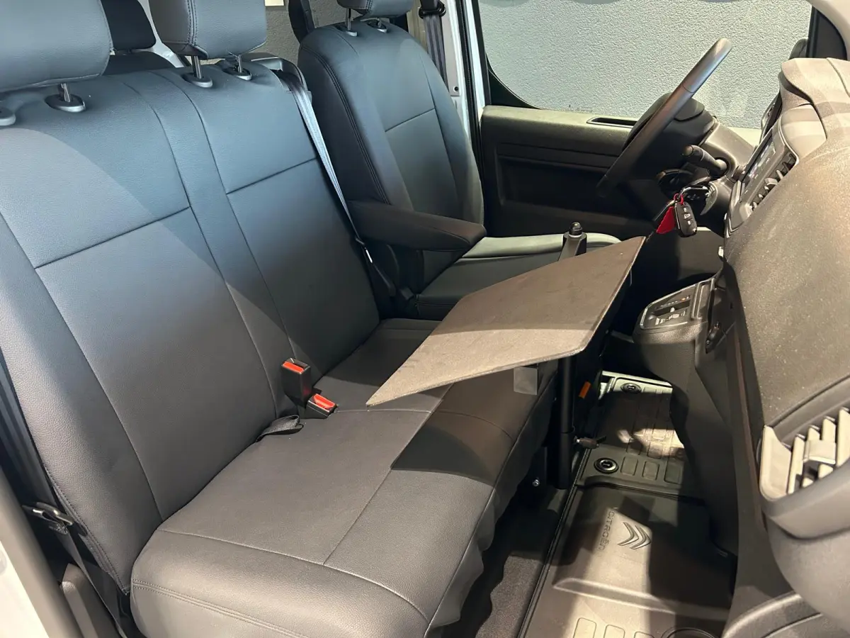 75kWh M COMBI | 8 ZITPLAATSEN | AIRCO | NAVI | CAM