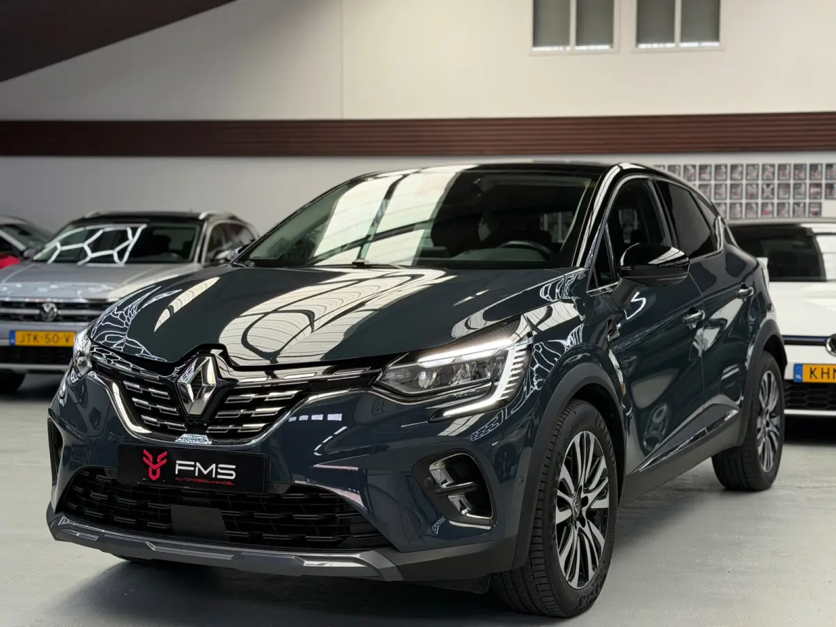 1.6 E-Tech Plug-in Hybrid 160 Initiale Paris Camera