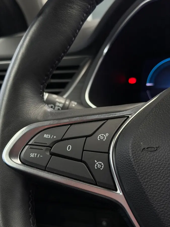 1.6 E-Tech Plug-in Hybrid 160 Initiale Paris Camera