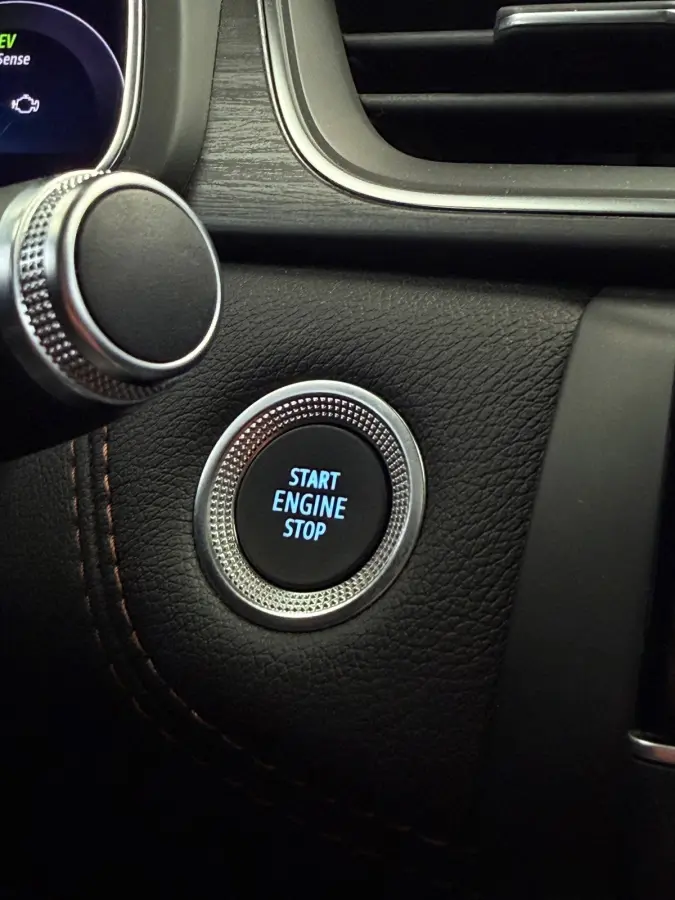 1.6 E-Tech Plug-in Hybrid 160 Initiale Paris Camera