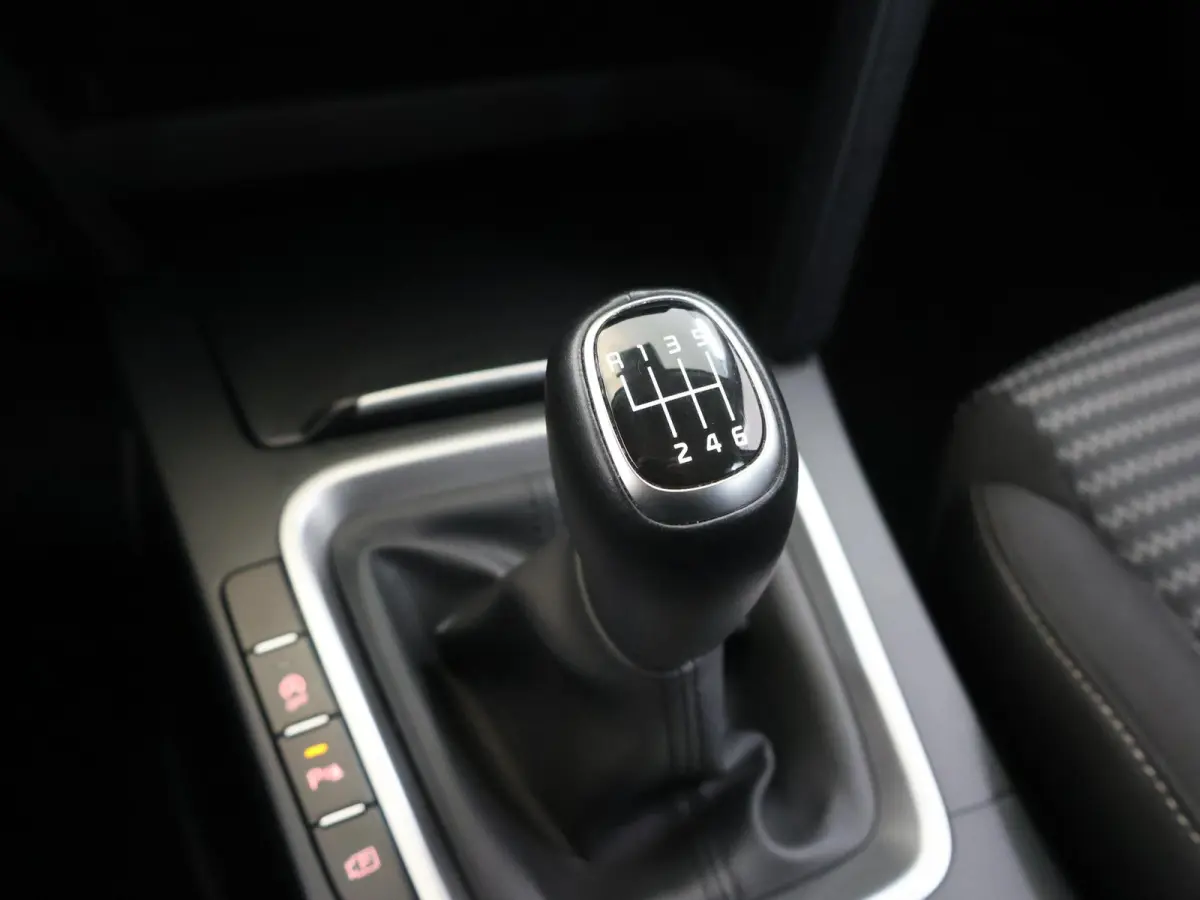 1.0 T-GDi DynamicLine | Navigatie | Parkeercamera | Climate Control | Cruise Control |