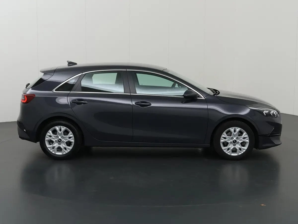 1.0 T-GDi DynamicLine | Navigatie | Parkeercamera | Climate Control | Cruise Control |