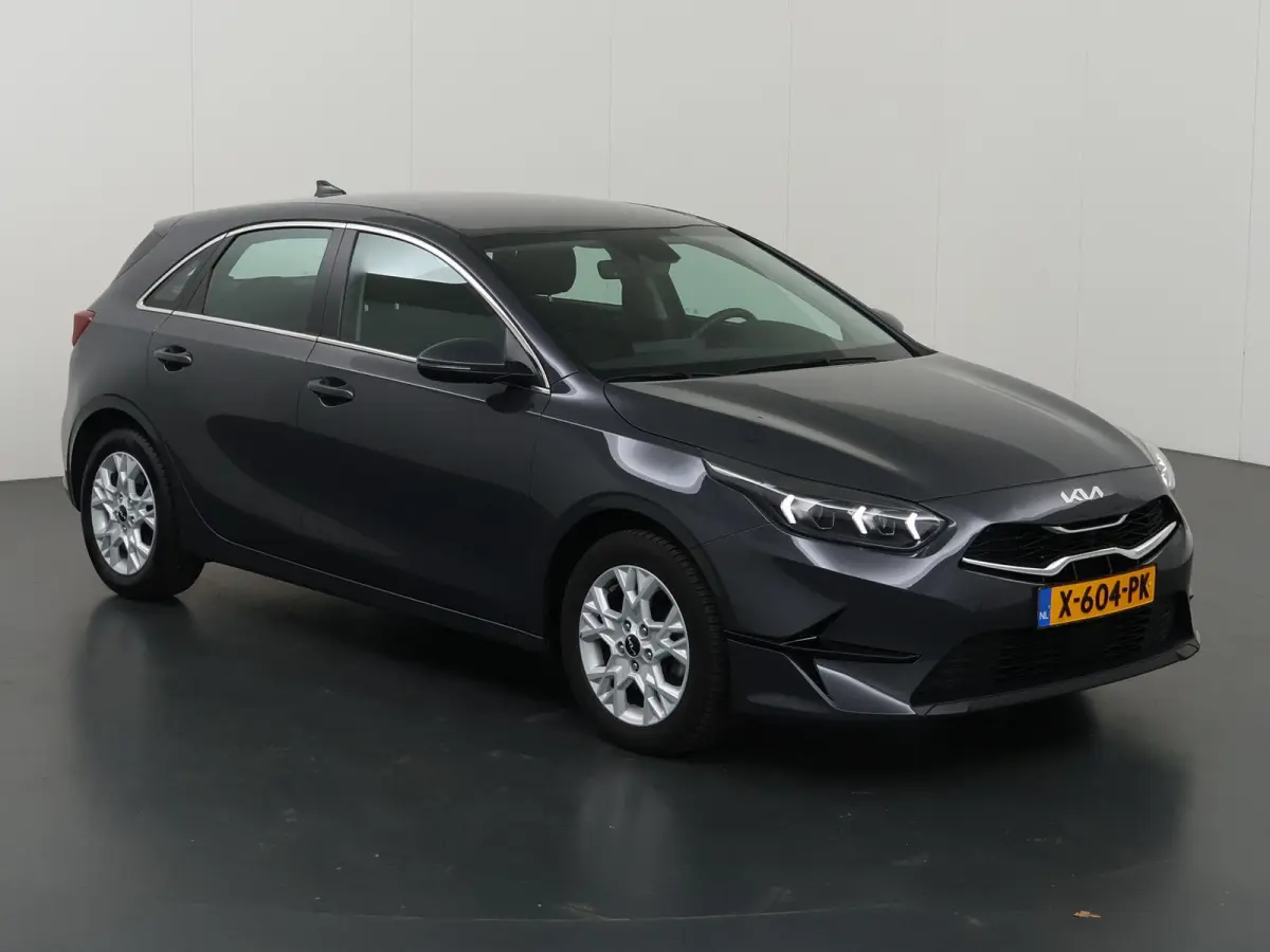 1.0 T-GDi DynamicLine | Navigatie | Parkeercamera | Climate Control | Cruise Control |