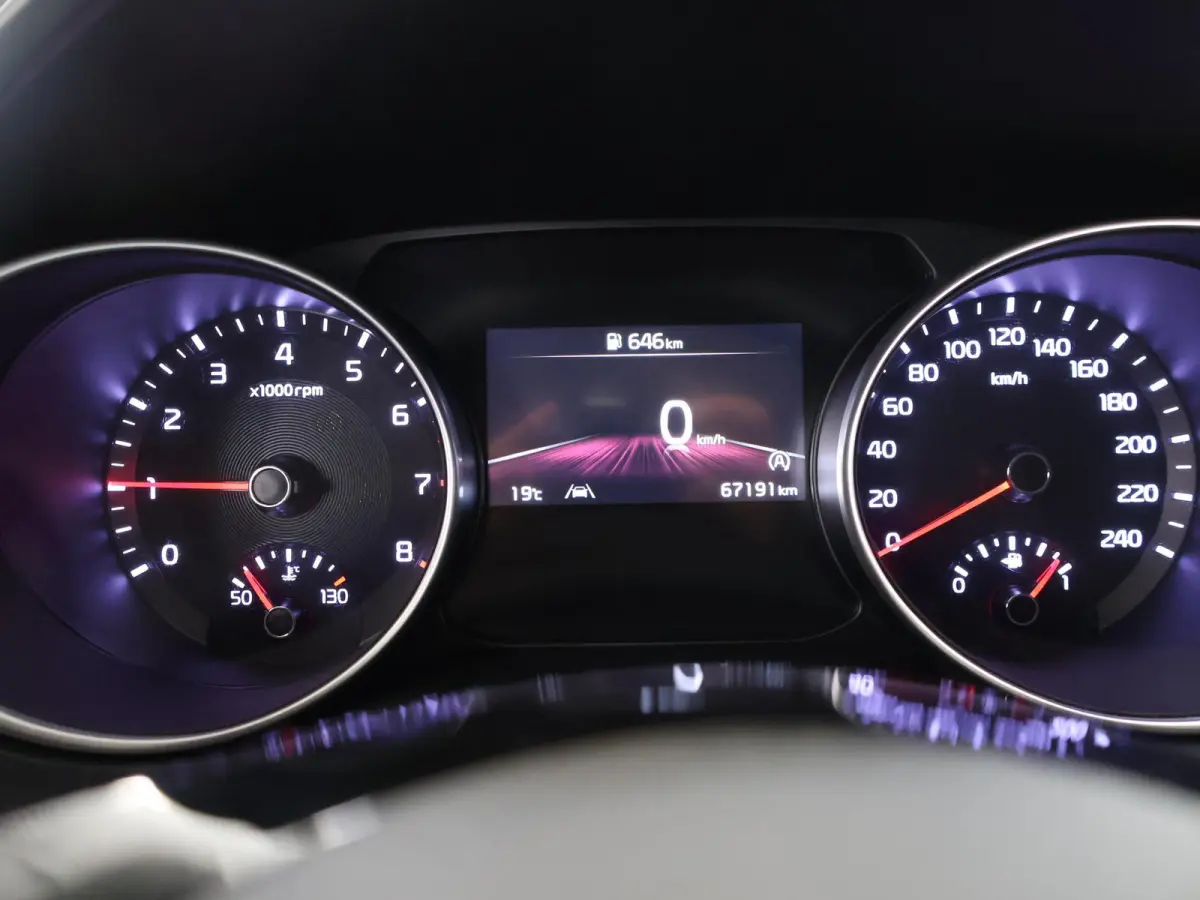 1.0 T-GDi DynamicLine | Navigatie | Parkeercamera | Climate Control | Cruise Control |