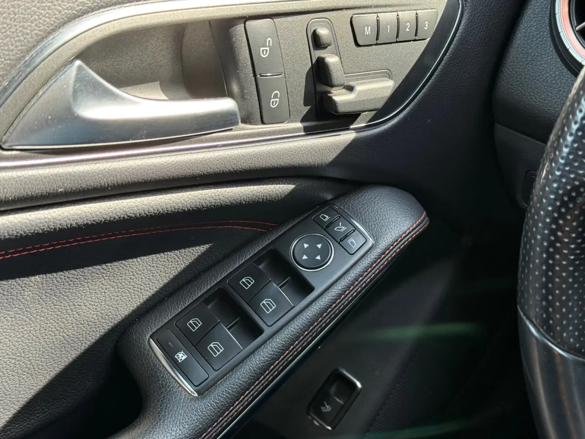 250 Sport Ambition AMG l Pano l Memory l Standkachel l Volleder l Xenon l Cruise l Navi l