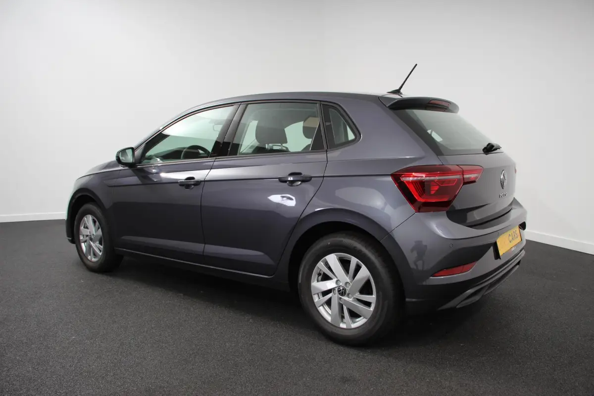 1.0 TSI DSG Style Navigatie Climate Control Cruise control adaptive Parkeer sensoren Led Dab Lichtmetalen Velgen Digitale Cockpit