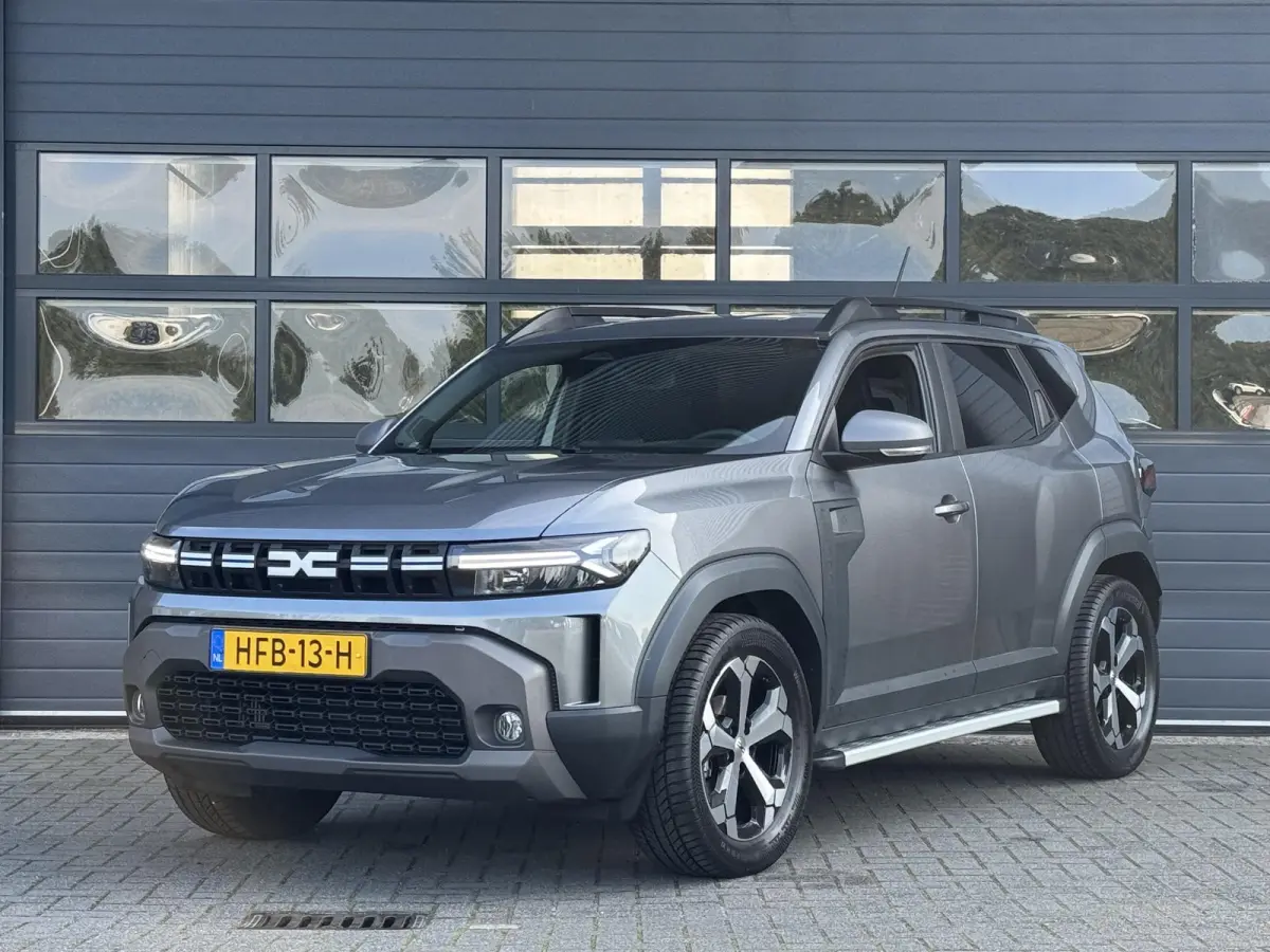 Dacia Duster 2025 Benzine Handgeschakeld leasen