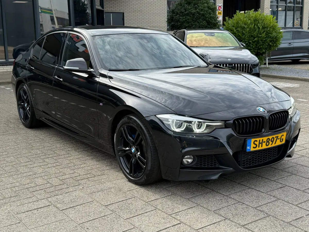 318i Edition M Sport Shadow High Executive