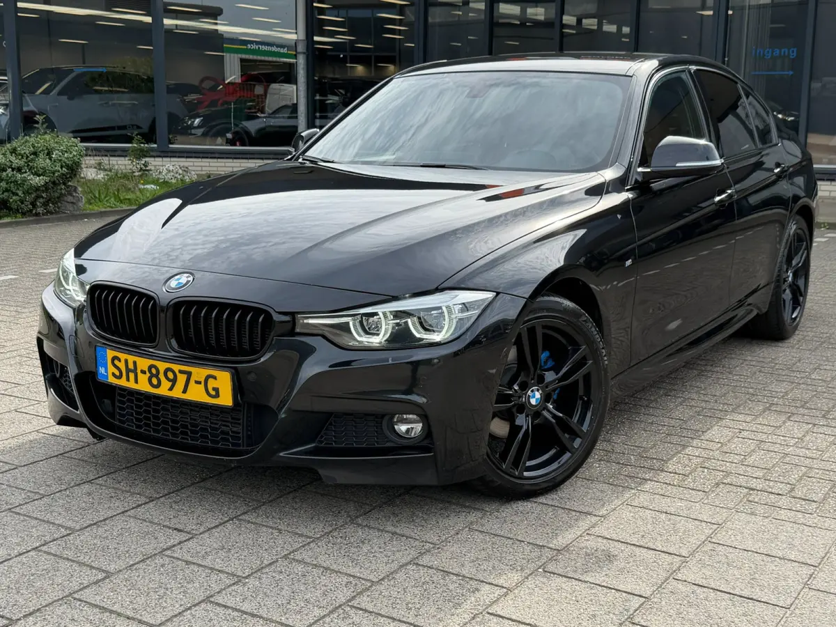 318i Edition M Sport Shadow High Executive