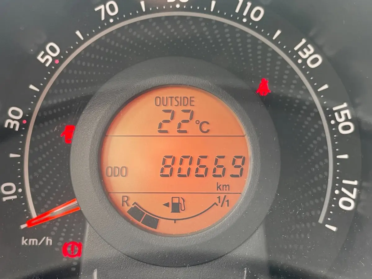 1.0 VVT-i x-cite | groot scherm | NL-auto | eerste eigenaar.