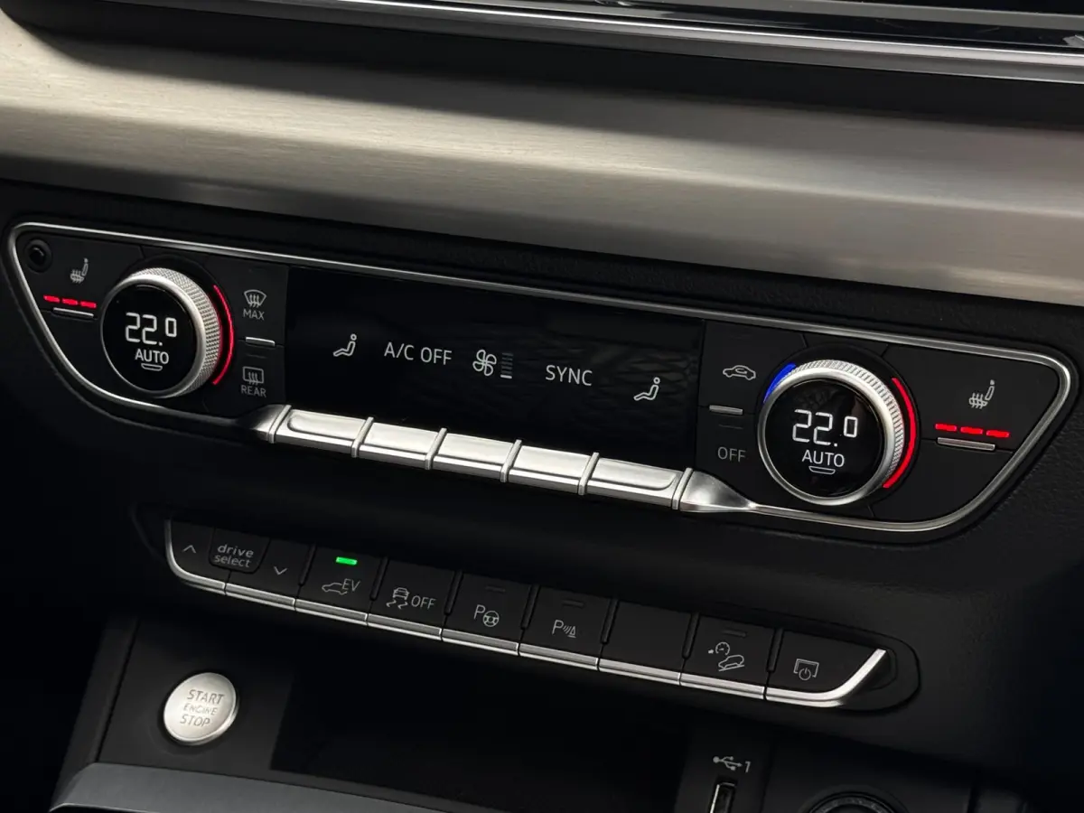 50 TFSI e S-Line edition Competition | 98% SOH | Panoramadak | Nappa-Leder| Matrix-LED | 360 Camera | Stoelverwarming