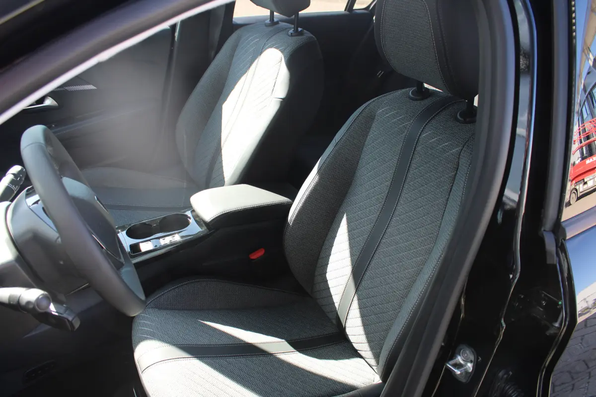 Allure 1.2 Hybride 110 Adaptive Cruise Control | Camera voor en achter | Navigatie | Apple Carplay/Android Auto