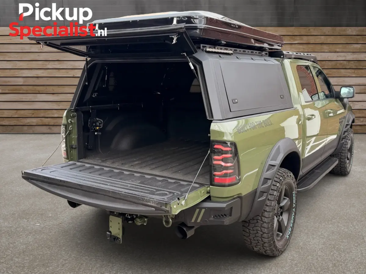 1500 5.7 V8 4x4 Crew Cab 6'4 , BACKCOUNTRY , NIEUWSTAAT , OFF ROAD PAKKET , DAKTENT , LUIFEL , UNIEK