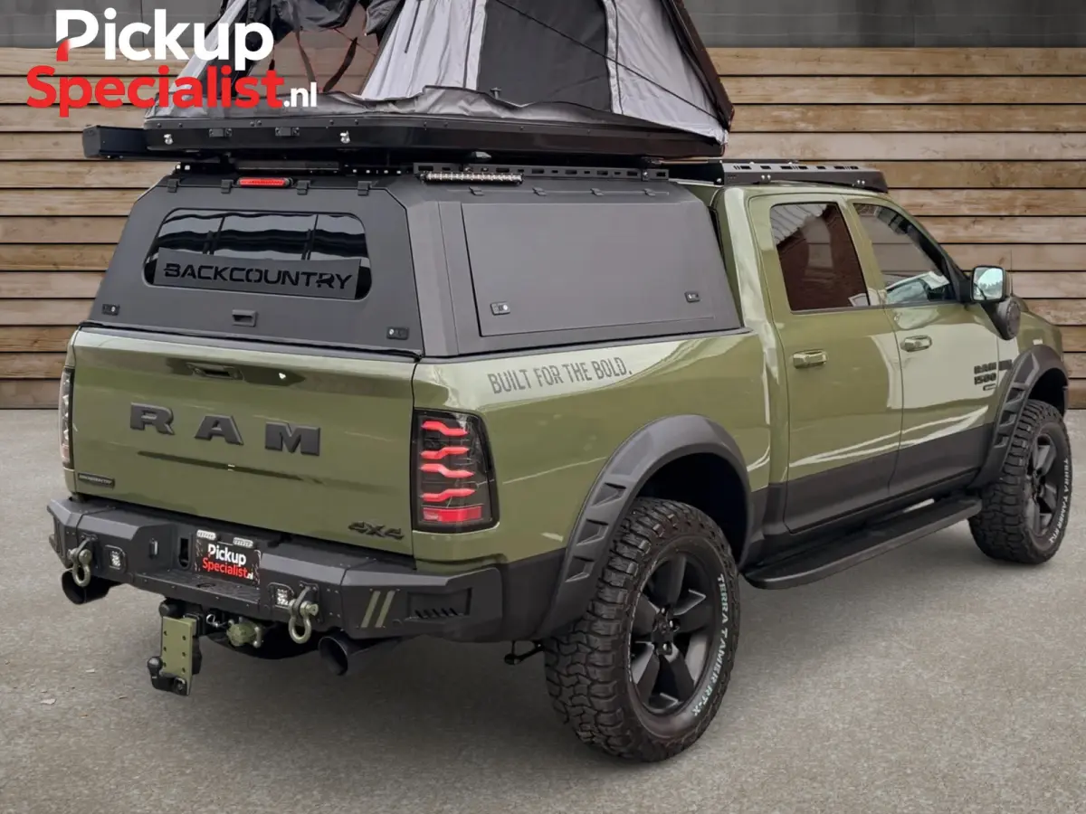 1500 5.7 V8 4x4 Crew Cab 6'4 , BACKCOUNTRY , NIEUWSTAAT , OFF ROAD PAKKET , DAKTENT , LUIFEL , UNIEK