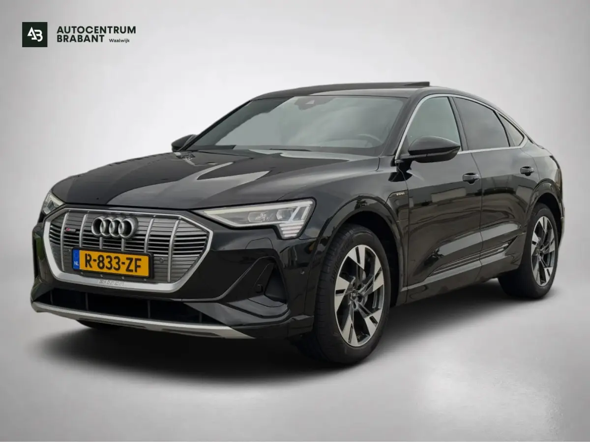 55 quattro S edition 95 kWh (NL-auto,Dealer OndH, Panorama, B&O, Camera, PDC, StoelV, Carplay, Etc)