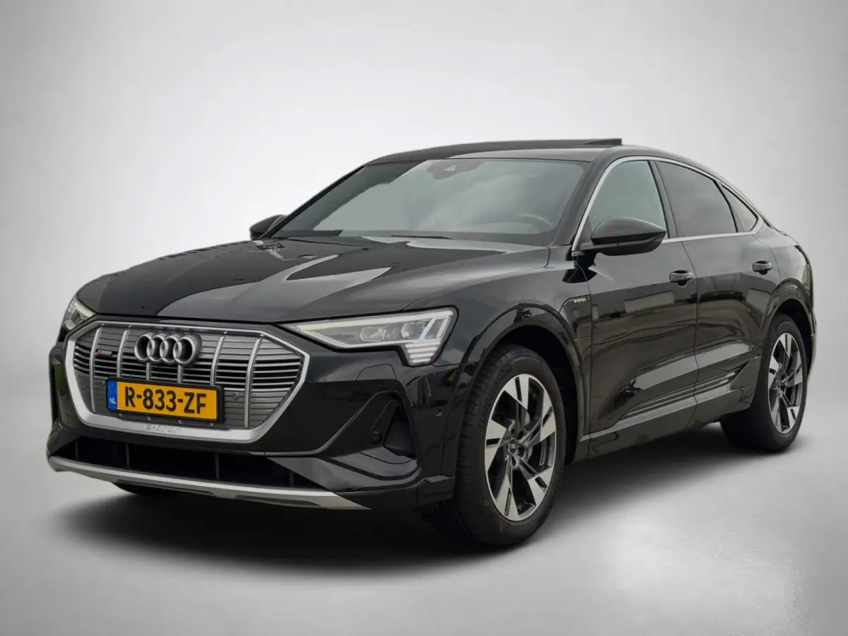 55 quattro S edition 95 kWh (NL-auto,Dealer OndH, Panorama, B&O, Camera, PDC, StoelV, Carplay, Etc)