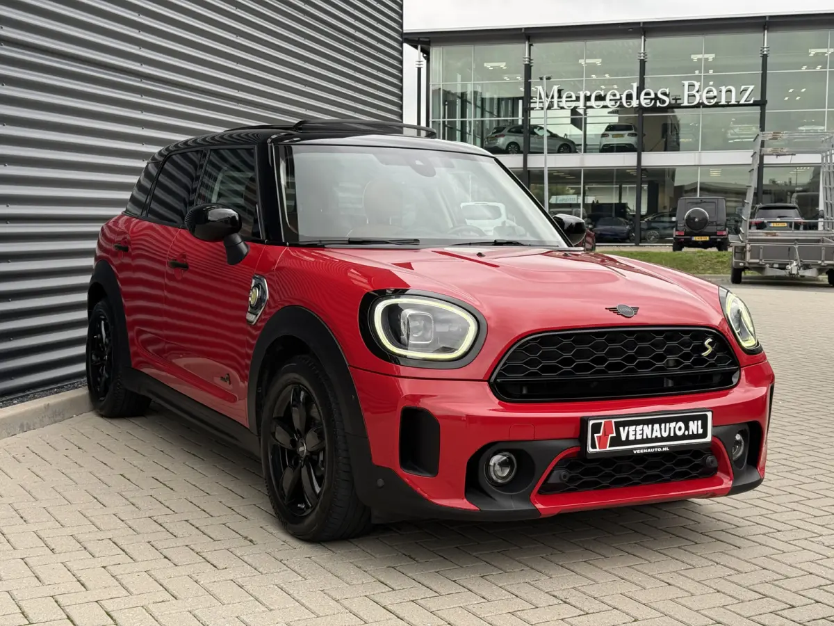 1.5 Cooper ALL4 Pano/Leder/H&K/Camera