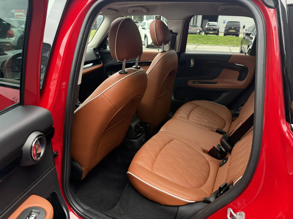 1.5 Cooper ALL4 Pano/Leder/H&K/Camera
