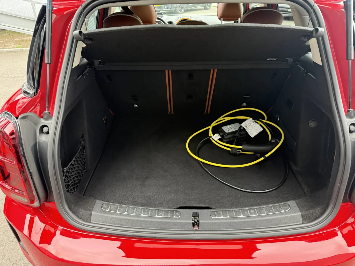 1.5 Cooper ALL4 Pano/Leder/H&K/Camera