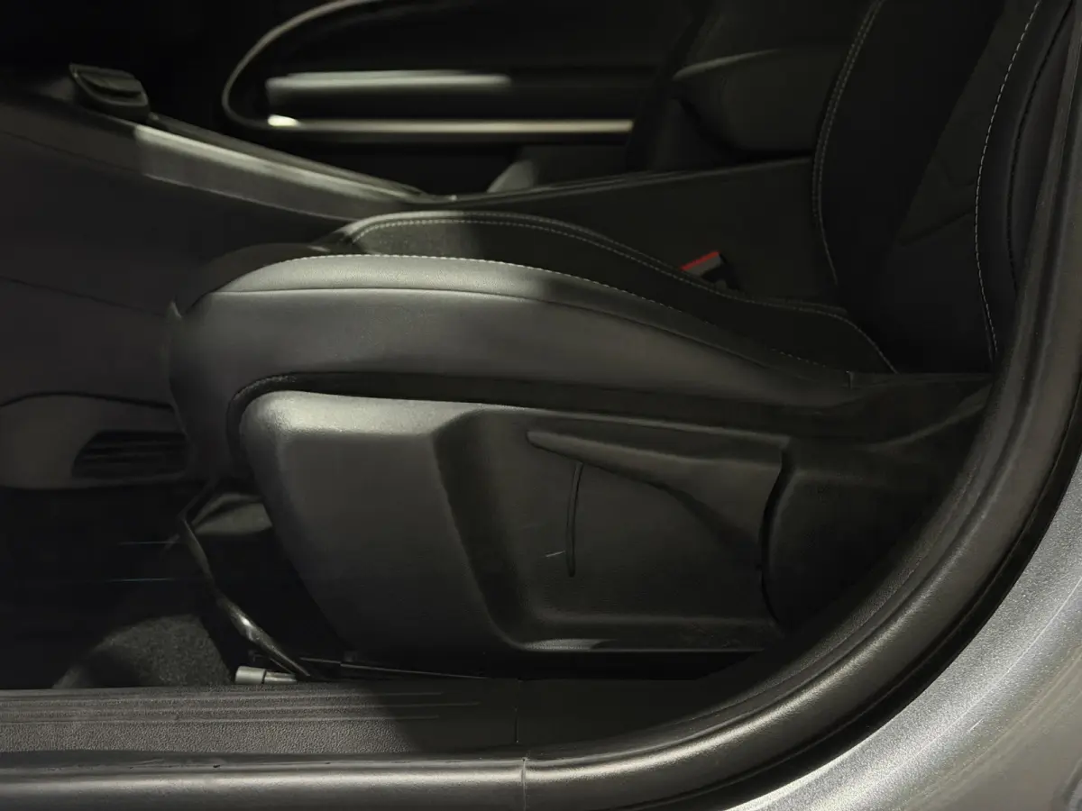 Altitude 54 kWh | Warmtepomp | Keyless | Stoelen verwarmd | LED
