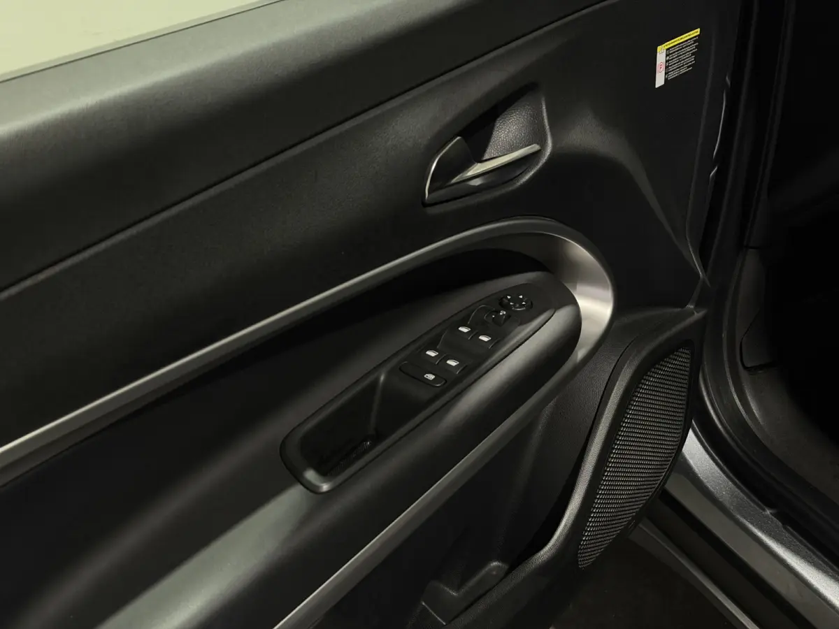 Altitude 54 kWh | Warmtepomp | Keyless | Stoelen verwarmd | LED